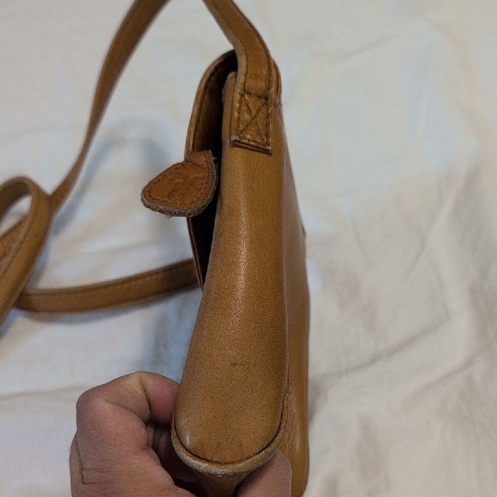 SOLD ITEM - Picture 11 of 12